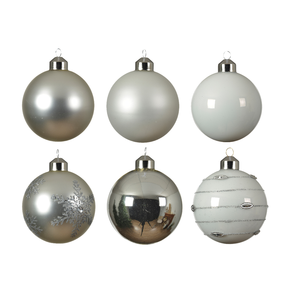 Boule de Noël en verre assortie 8 cm