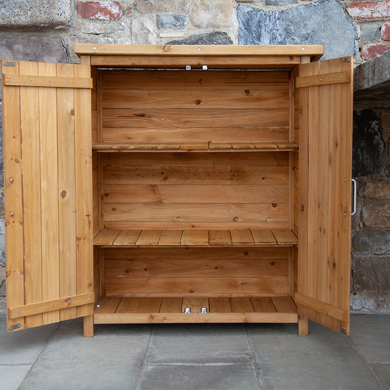 Armoire d'extérieur en bois imprégné