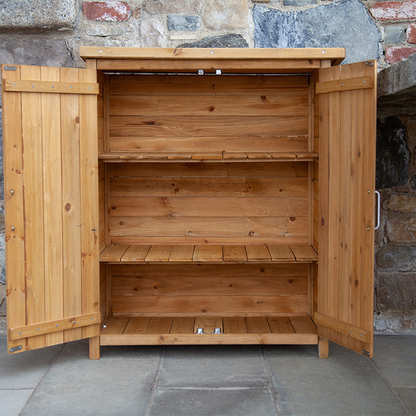 Armoire d'extérieur en bois imprégné