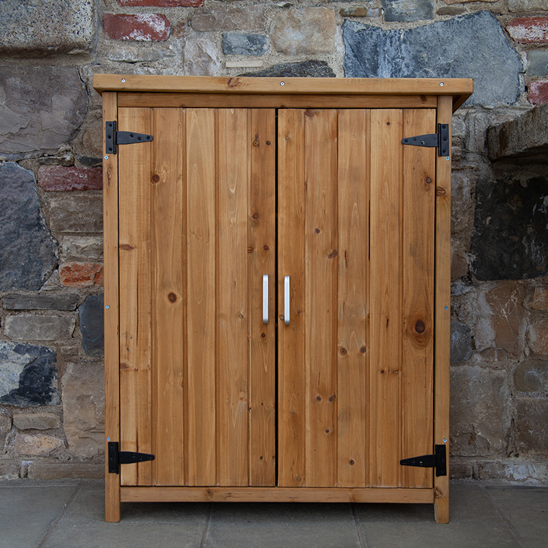 Armoire d'extérieur en bois imprégné